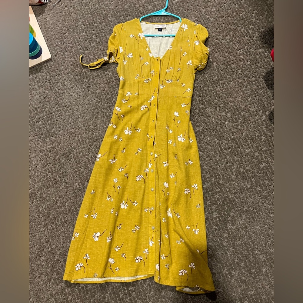 Floral button midi dress with pocketss